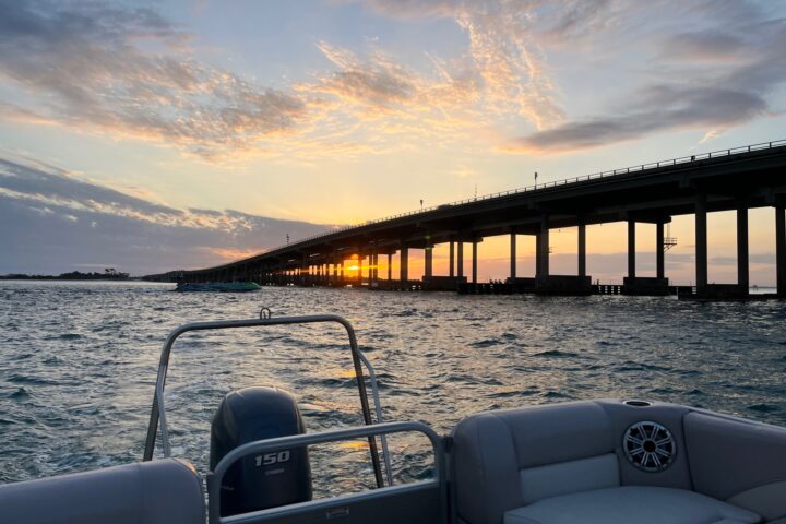 Pontoon Sunset Cruises in Destin 01